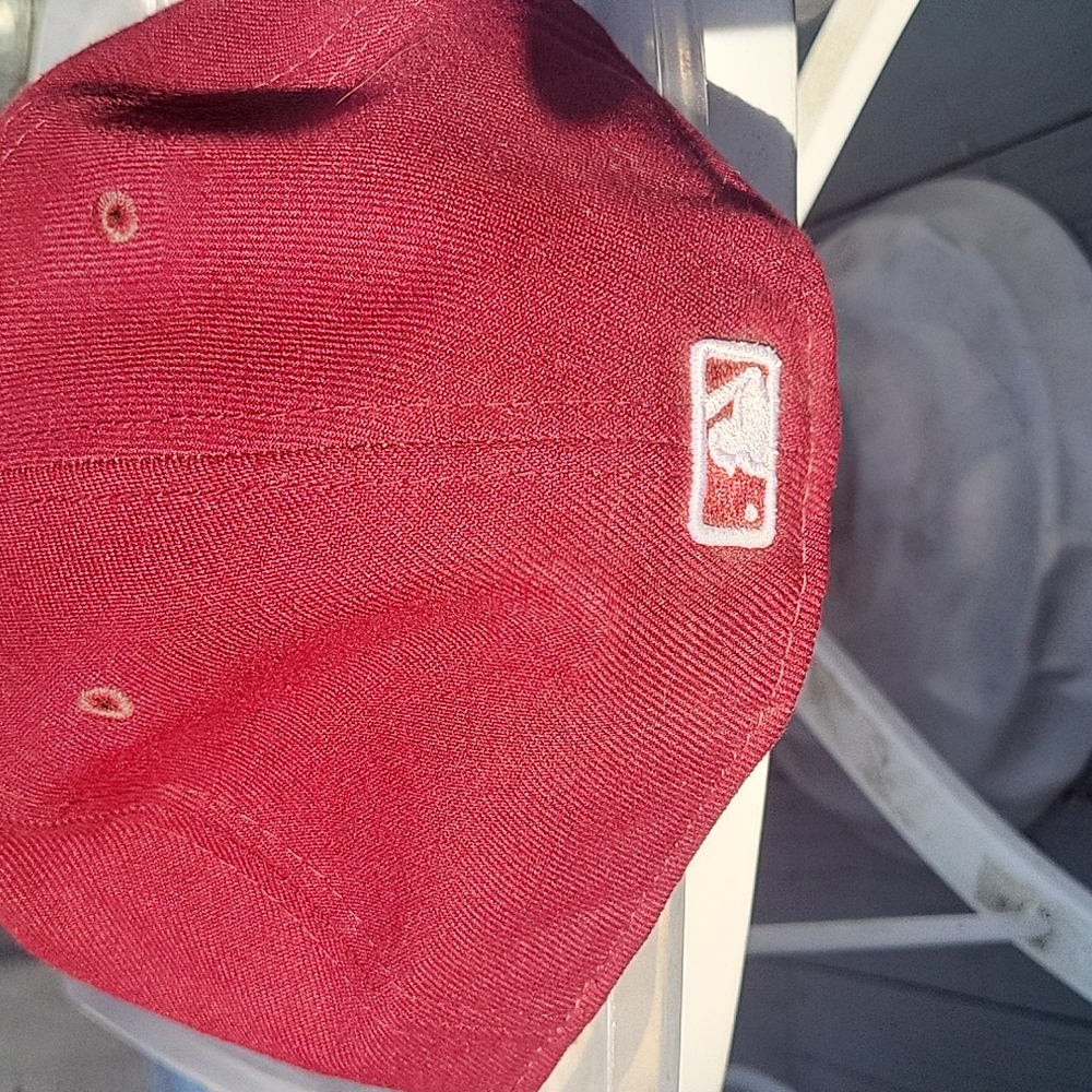 Baseball cap - Picture 4 of 4